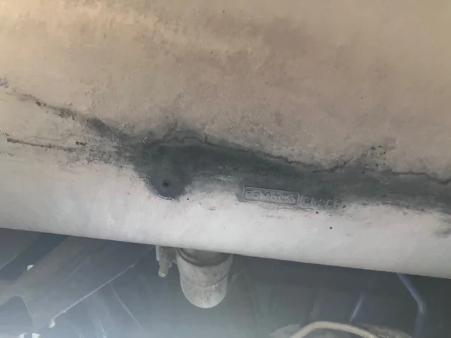 Ford Bronco Muffler Damage / Exhaust Leak?? muffler