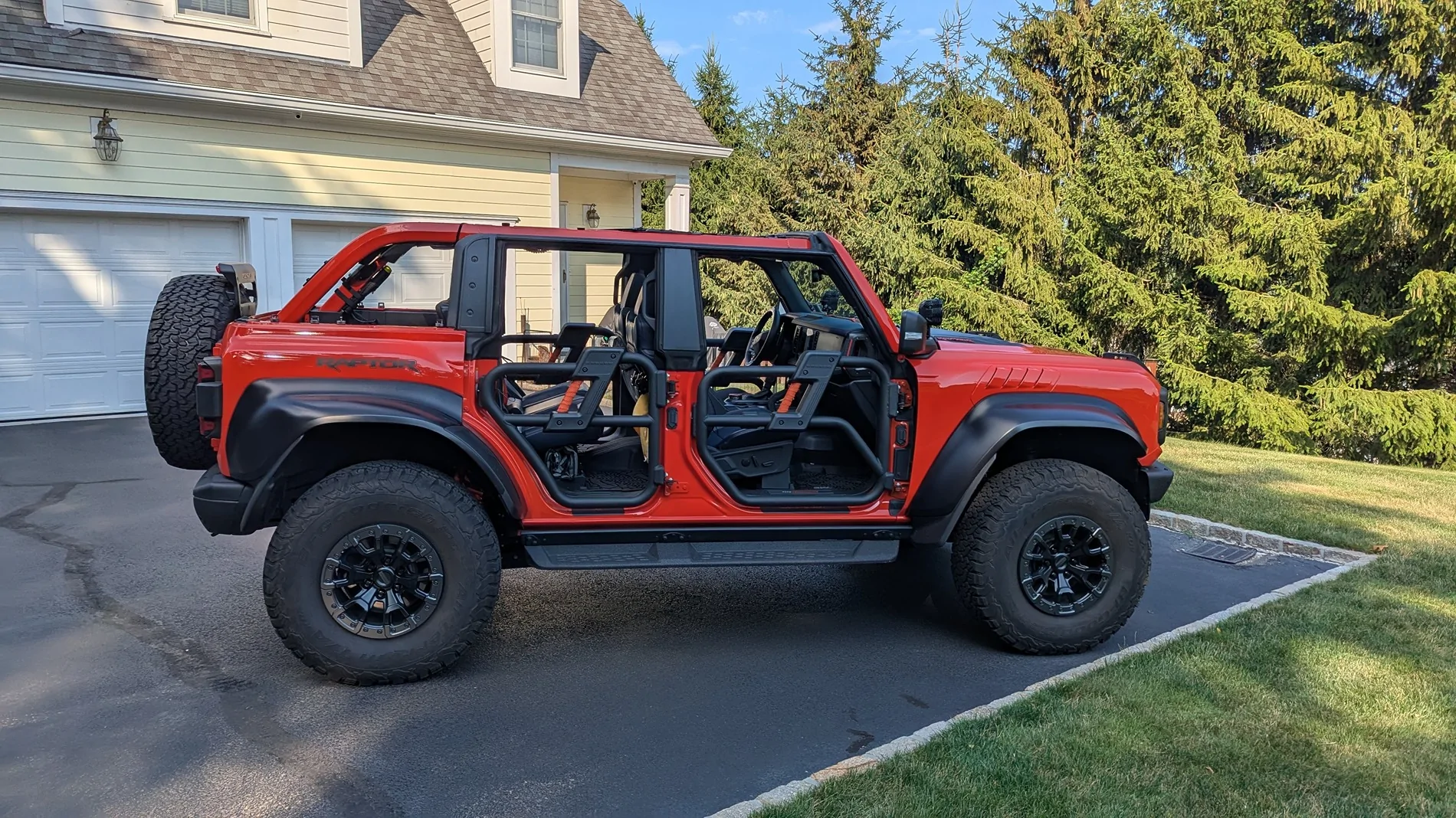 Ford Bronco Tube door Options PXL_20250717_210945402