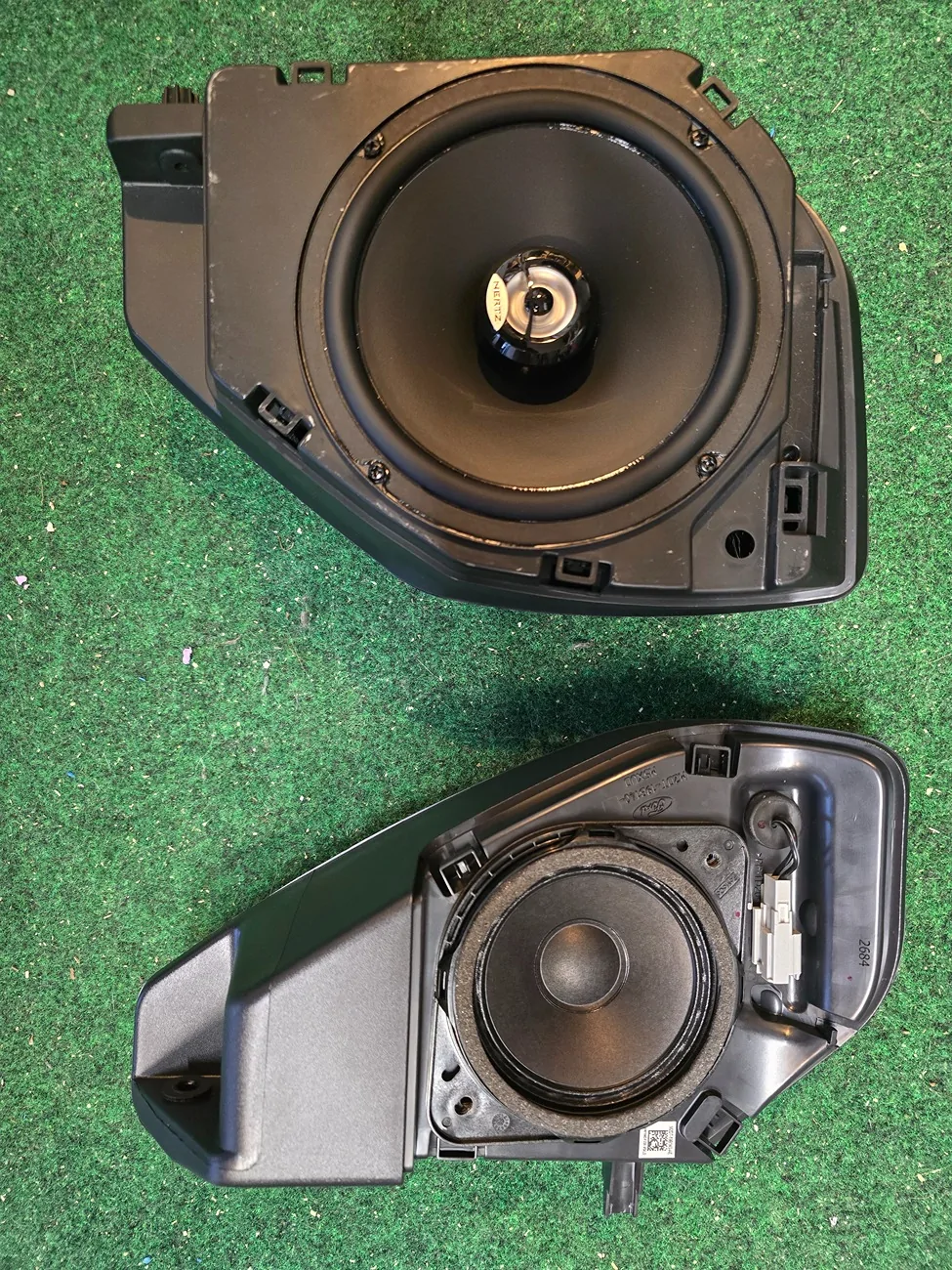 Ford Bronco Is replacing factory speakers to Kicker CS worth it? 1000005085