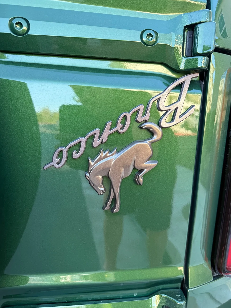 Ford Bronco Sinister Bronze Fender Emblem IMG_1808