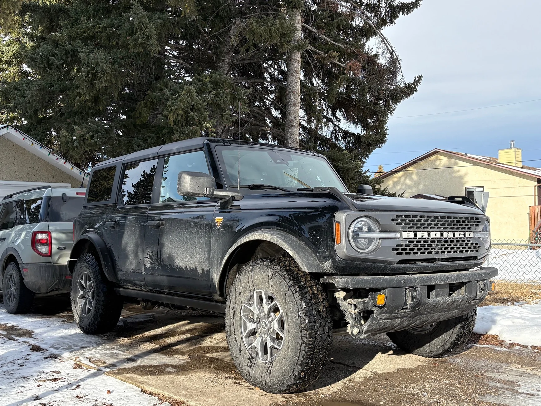 Ford Bronco Show us your installed wheel / tire upgrades here! (Pics) IMG_0388