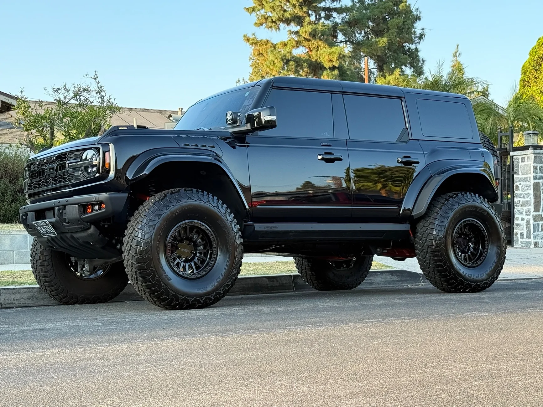 Ford Bronco Is rubbing, trimming needed for 38x13.5x17, -12 offset? With 1.5 lift front and back IMG_1619
