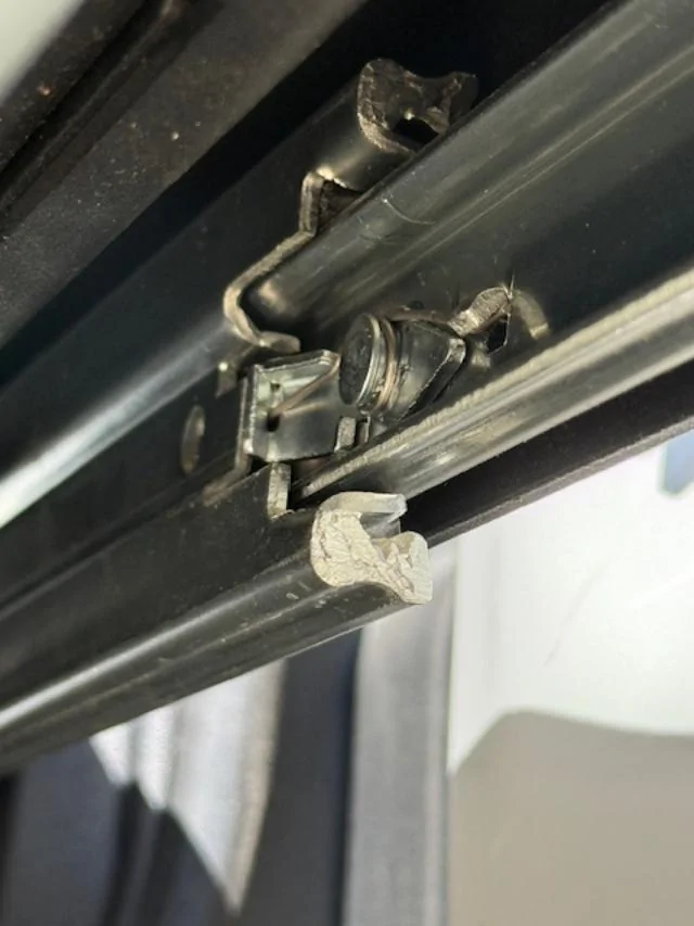 lock bent.webp