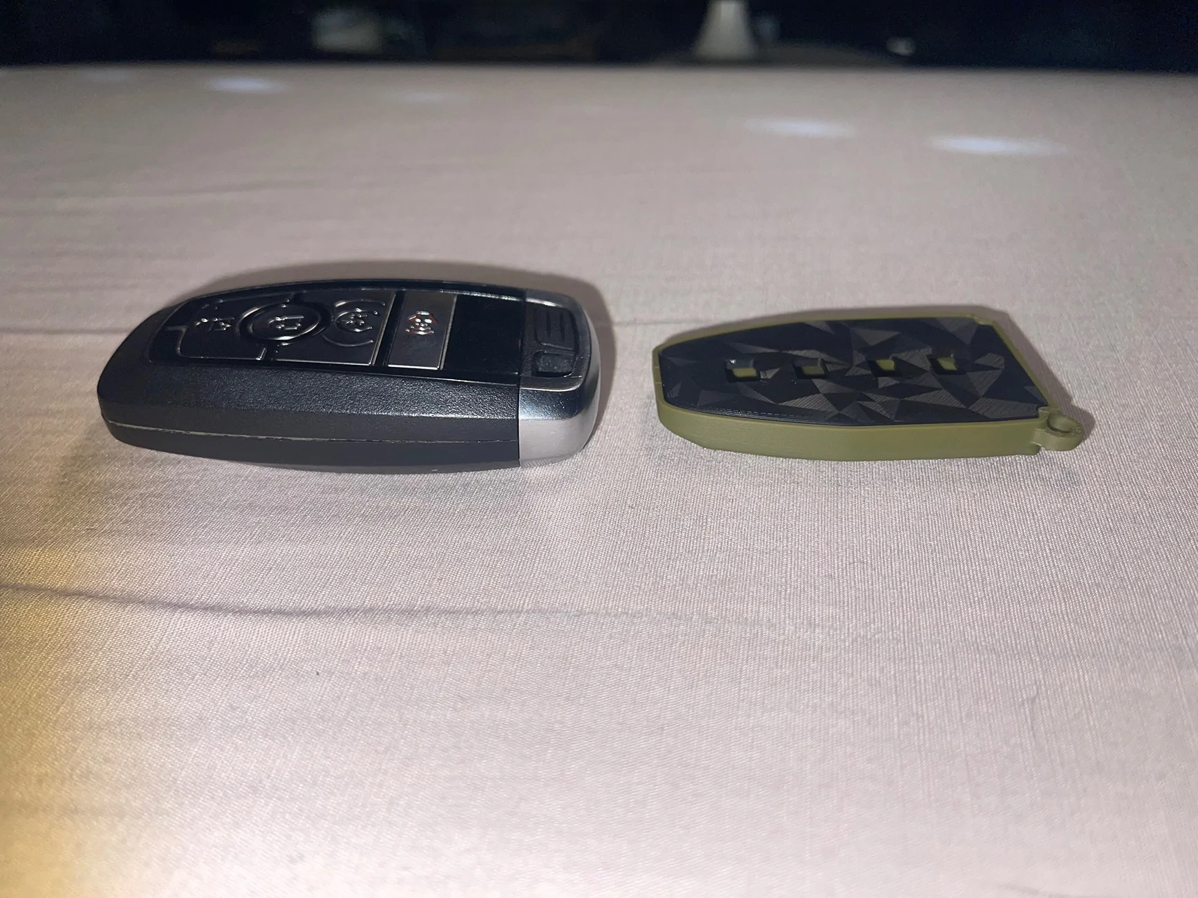 Ford Bronco Looking for a minimalist KEY FOB? We may be in luck. IMG_9871