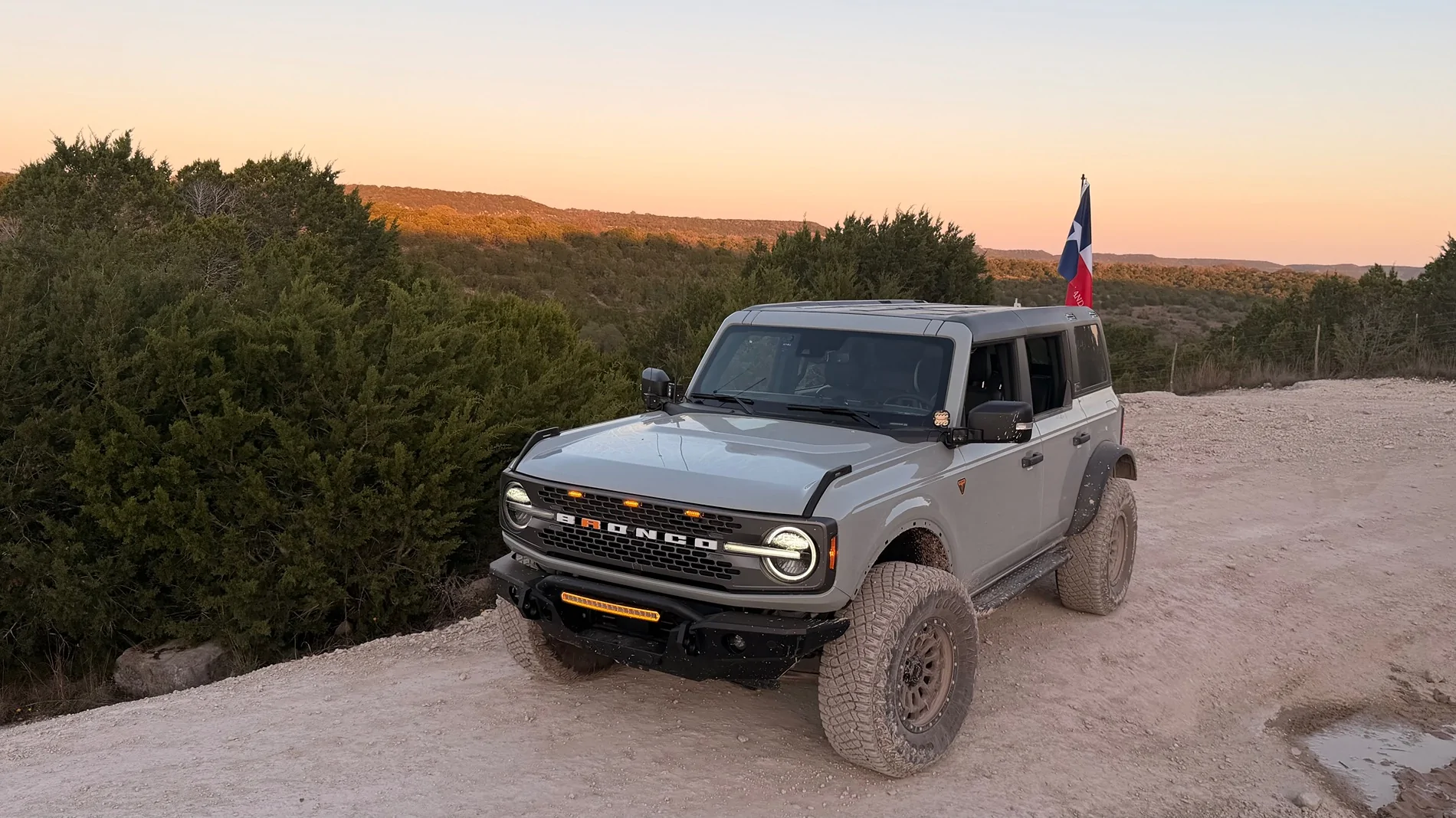 Ford Bronco What did you do TO / WITH your Bronco today? 👨🏻‍🔧🧰🚿🛠 IMG_3872