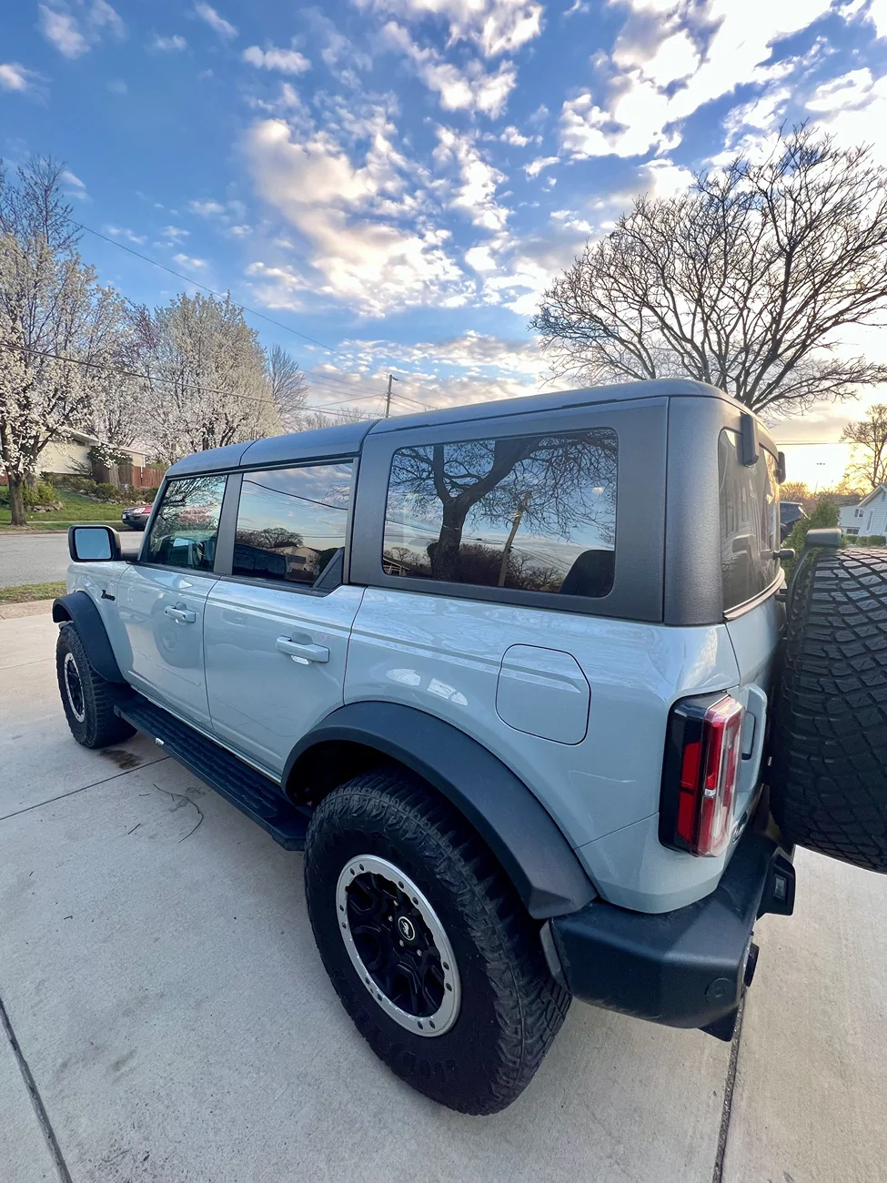 Ford Bronco 2023 Ford Bronco Outer Banks | Sasquatch | Cactus Gray | 2.7L | Hardtop + Soft Top | 35k Miles – $46,000 Bronco4