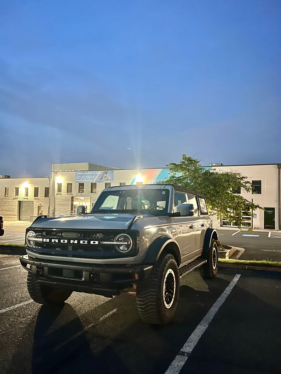 Ford Bronco 2023 Ford Bronco Outer Banks | Sasquatch | Cactus Gray | 2.7L | Hardtop + Soft Top | 35k Miles – $46,000 IMG_1885