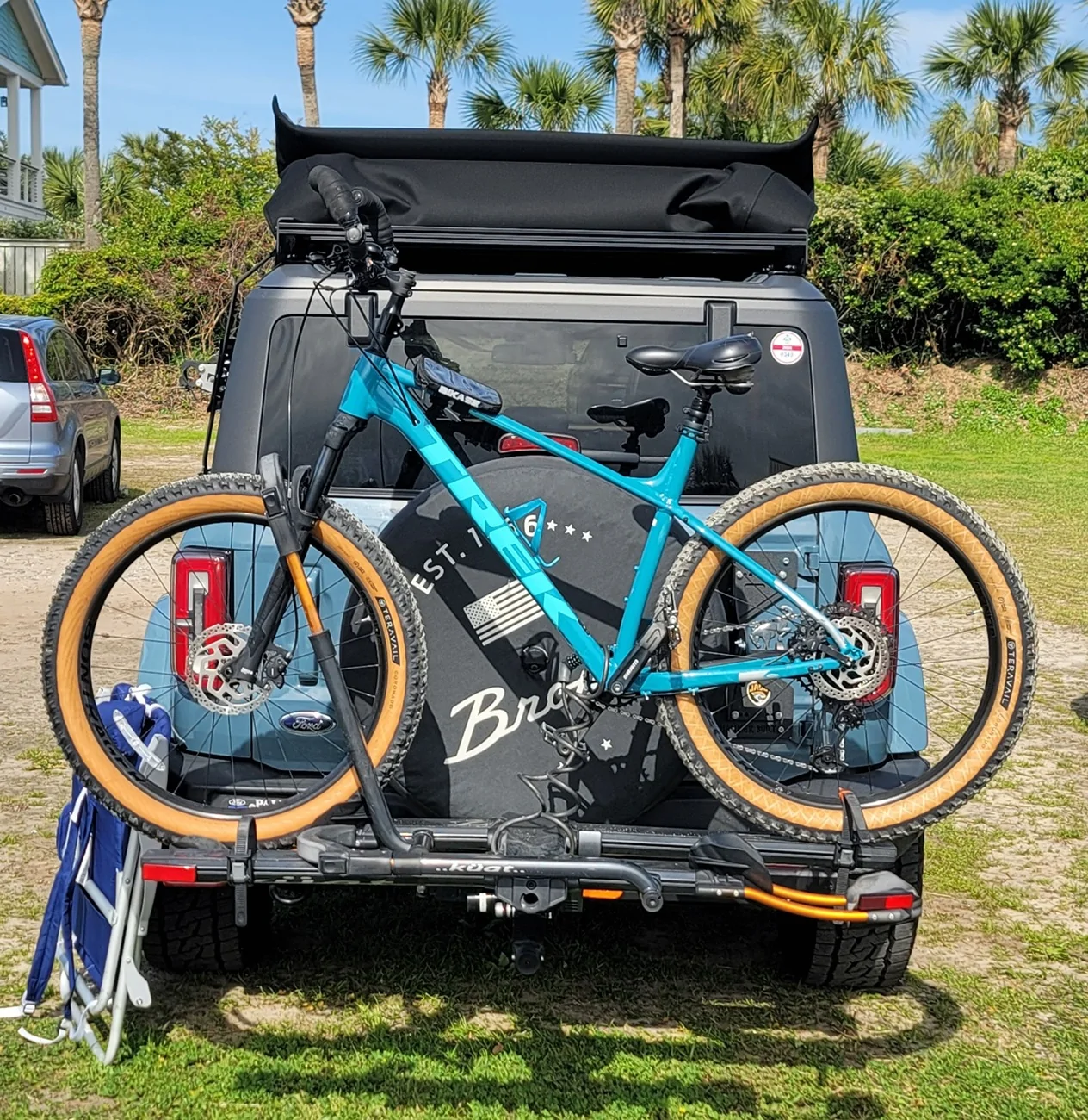 Ford Bronco Need help with hitch dimensions 20240410_161641