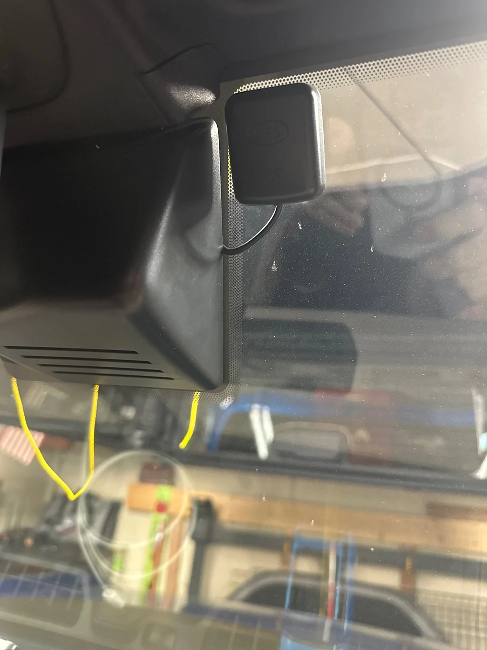 Ford Bronco Where did you cleverly place your Wolfbox Dash Cam GPS Antenna?! imag