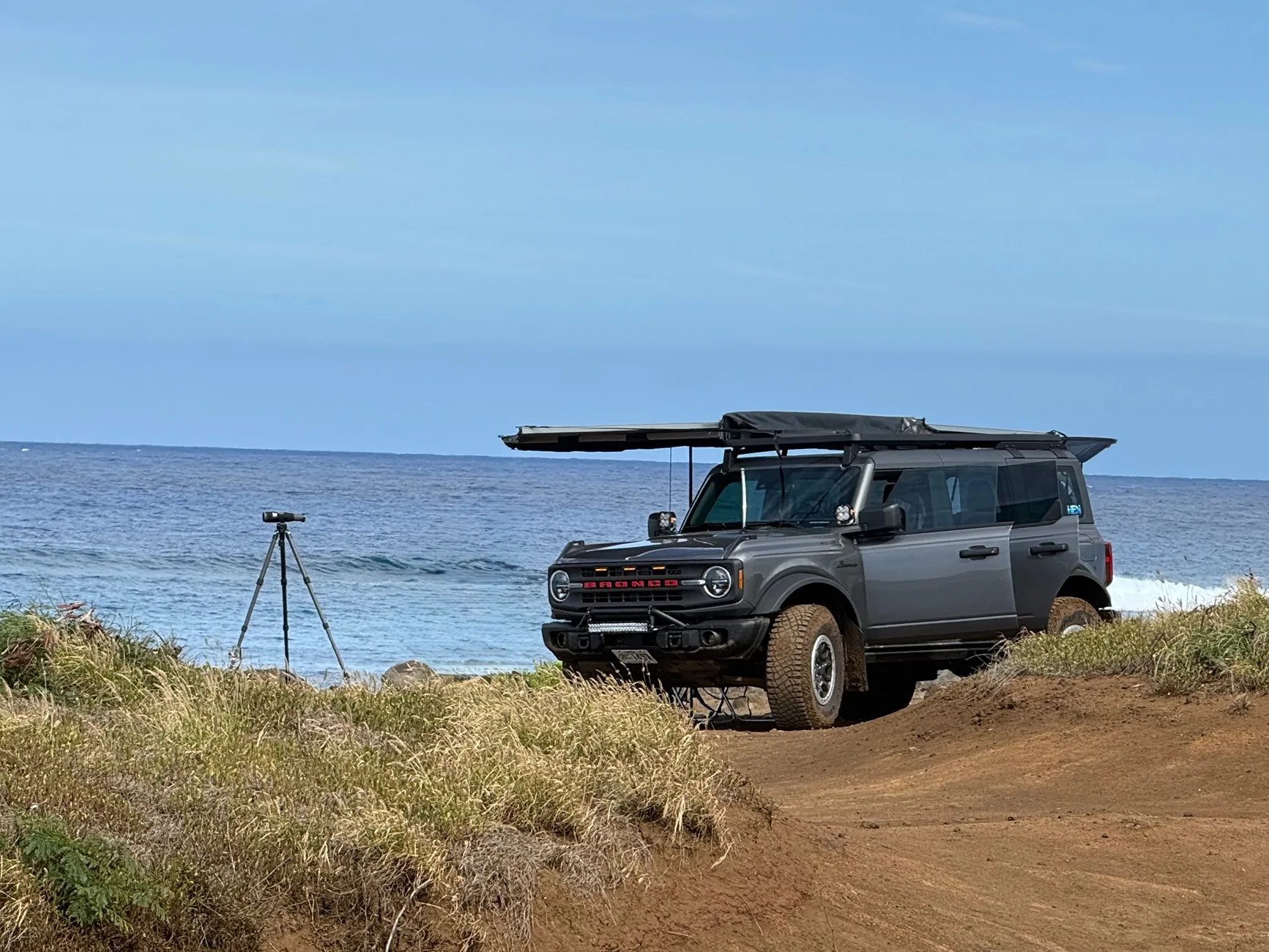 Ford Bronco Roof Rack Woes....any product recommendations? IMG_5515