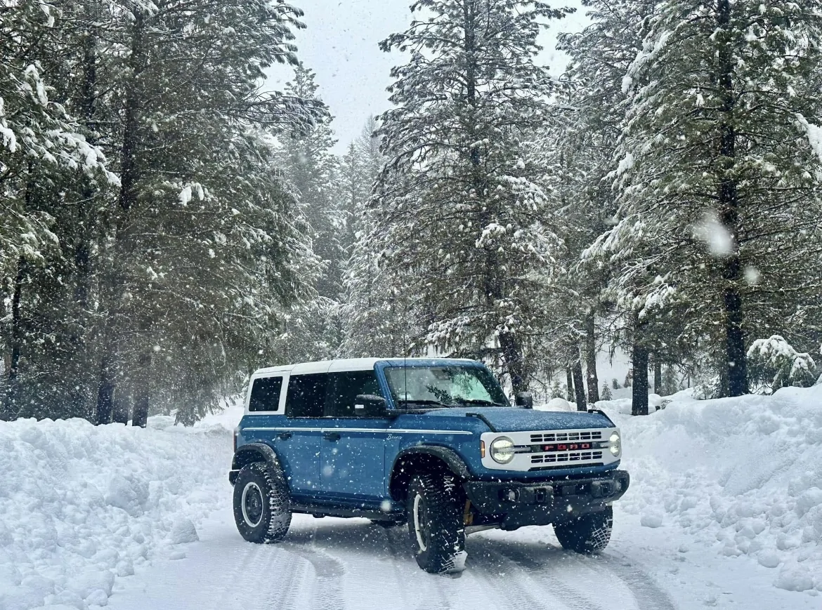 Ford Bronco HERITAGE EDITION Bronco Club IMG_8910