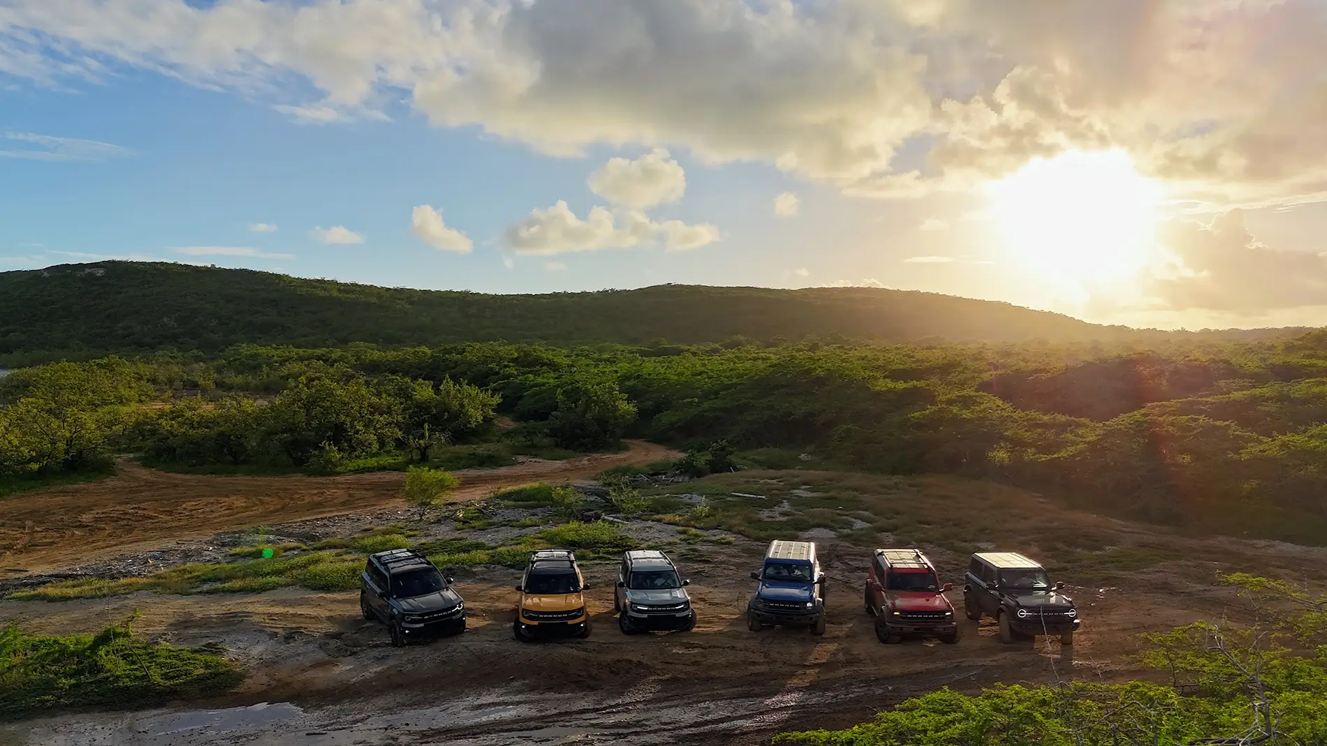 Ford Bronco What’s the best scenery you’ve come across on the trail? 1774279338592-5o