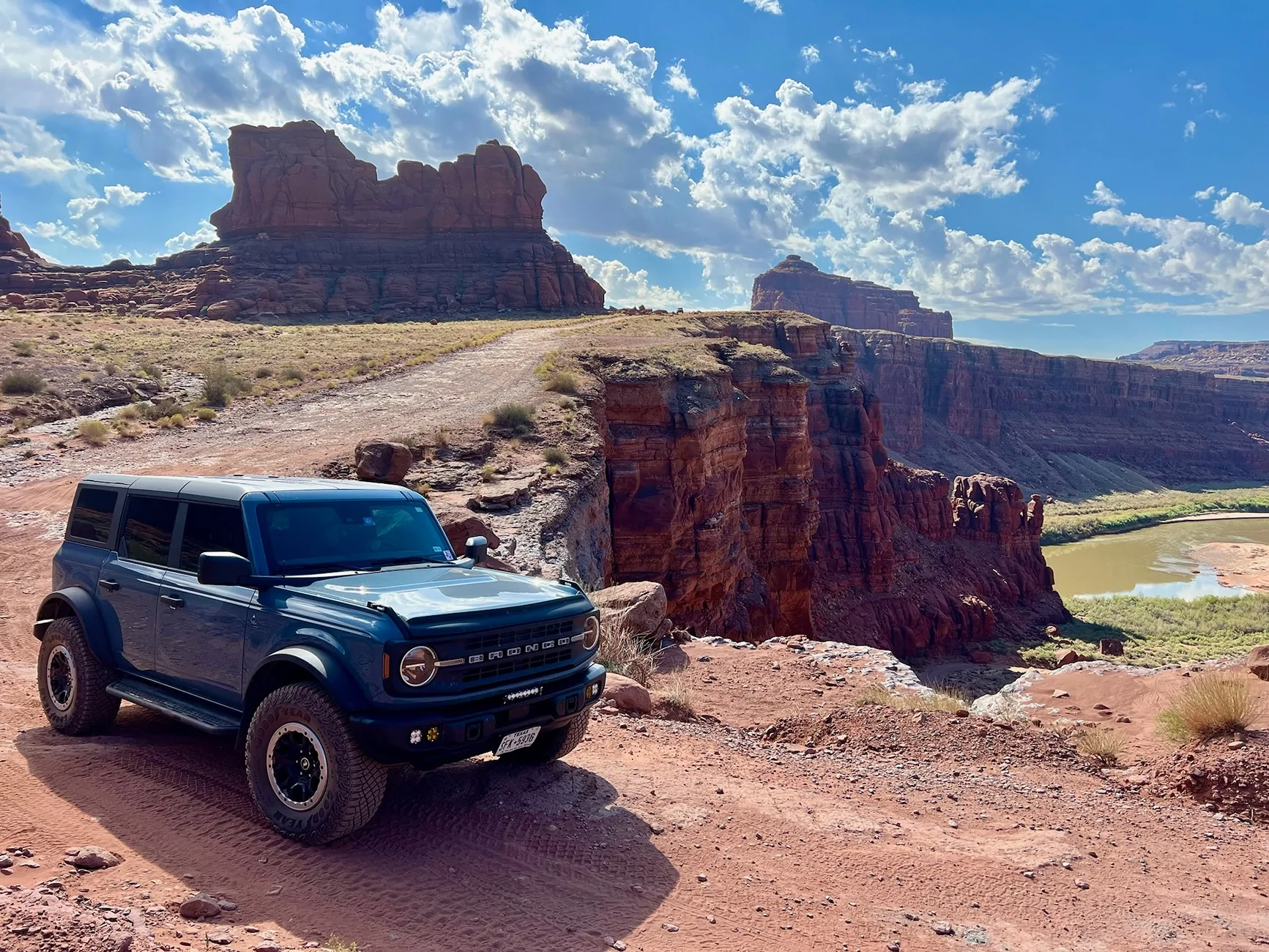 Ford Bronco What’s the best scenery you’ve come across on the trail? 1774375439786-x
