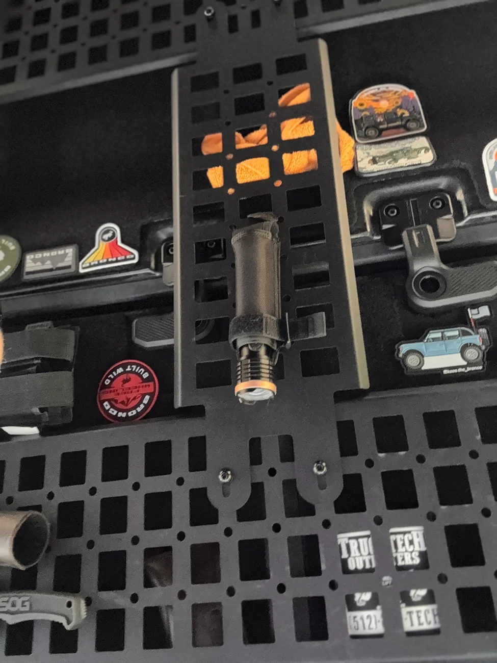 Ford Bronco Starlink mounting location question IMG_4661