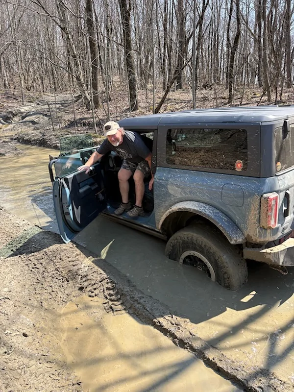 Ford Bronco Flinging into spring run in Windrock 3/21/26 IMG_7096
