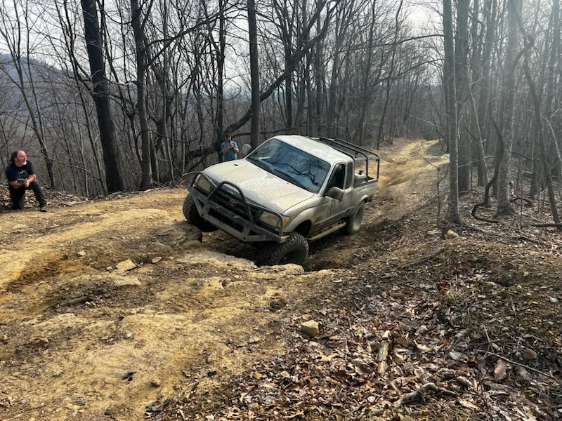 Ford Bronco Flinging into spring run in Windrock 3/21/26 IMG_1917