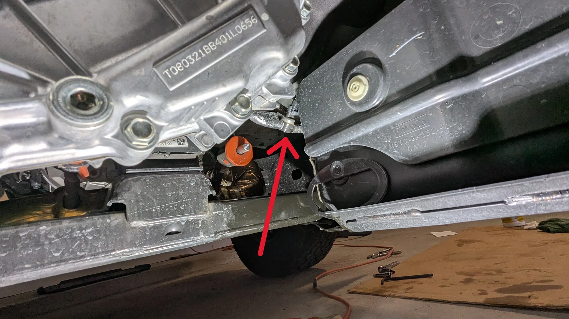 Ford Bronco Slight leak - what is this? Leaking connection