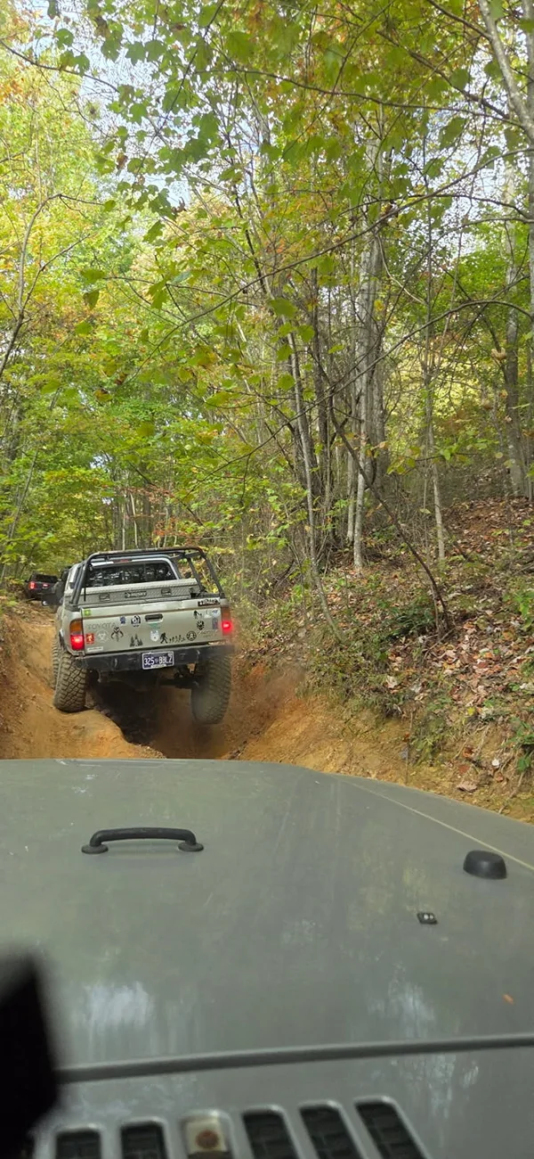 Ford Bronco Three Wheel Thursday pics/videos. Open to any Bronco. image000000(7)