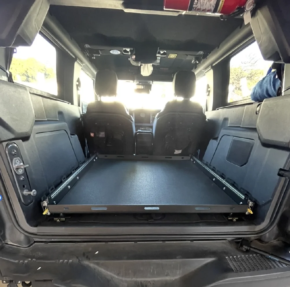 Ford Bronco Slide Out tray options for cargo area? IMG_7984
