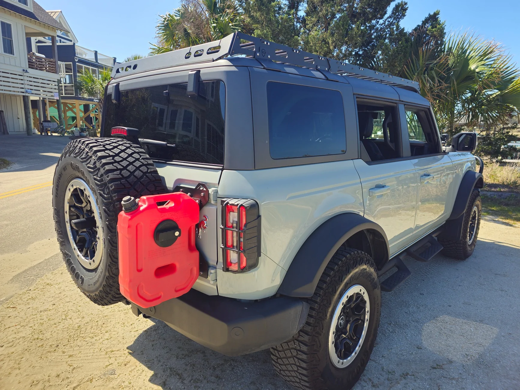 Ford Bronco 2024 Outer Banks 4dr Sasquatch 2.7L V6 | 33k Miles | Overland-Ready Build | Hard Top | $5k+ in Aftermarket Upgrades - $49,900 3