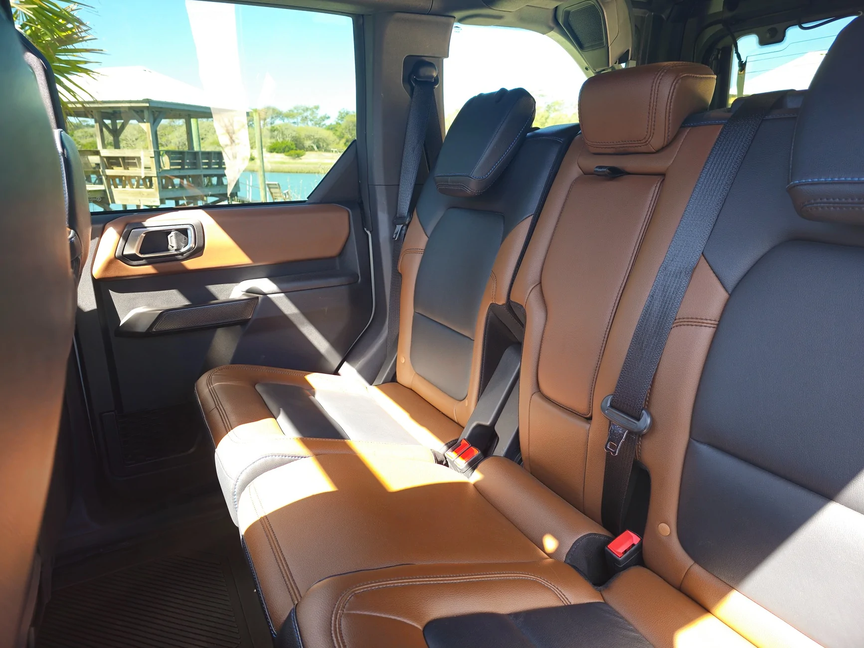 Ford Bronco 2024 Outer Banks 4dr Sasquatch 2.7L V6 | 33k Miles | Overland-Ready Build | Hard Top | $5k+ in Aftermarket Upgrades - $49,900 11