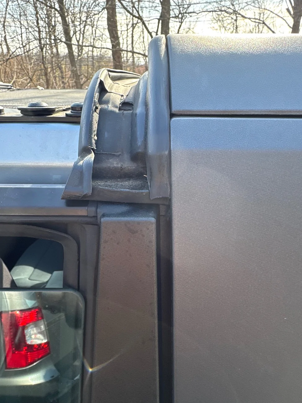 Ford Bronco Weatherstripping/t top seal “sponge” IMG_1870