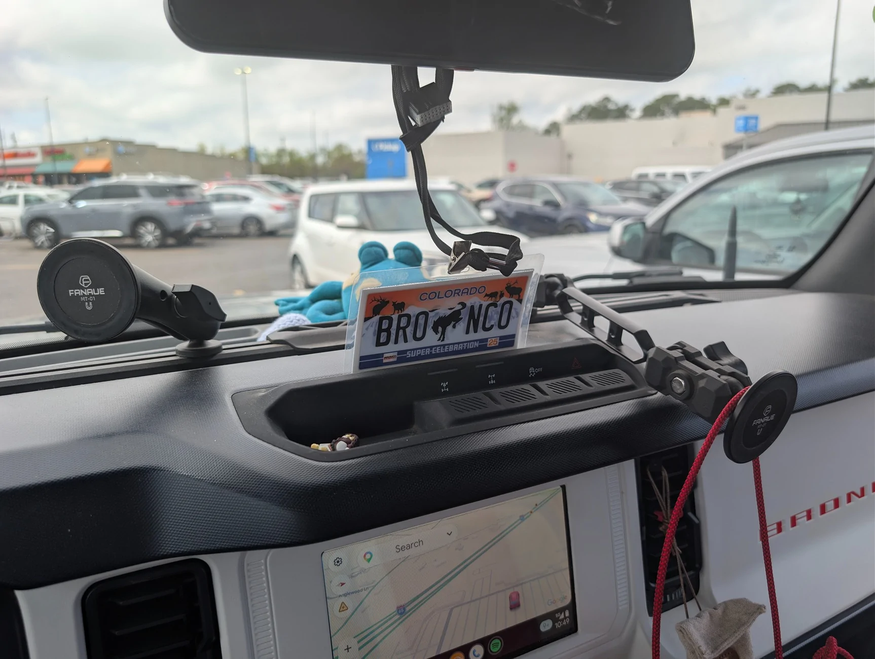 Ford Bronco Show me your dash mount items! PXL_20260331_154924400