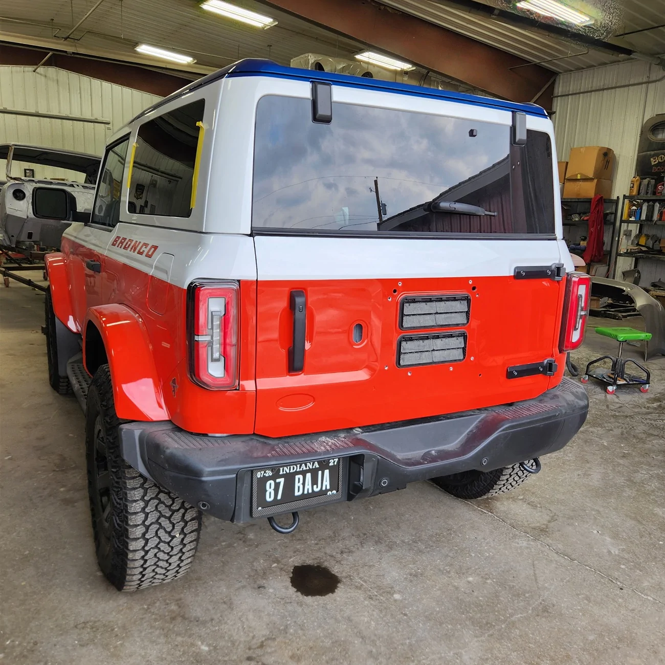 Ford Bronco STROPPE got some paint mods! 1000017636