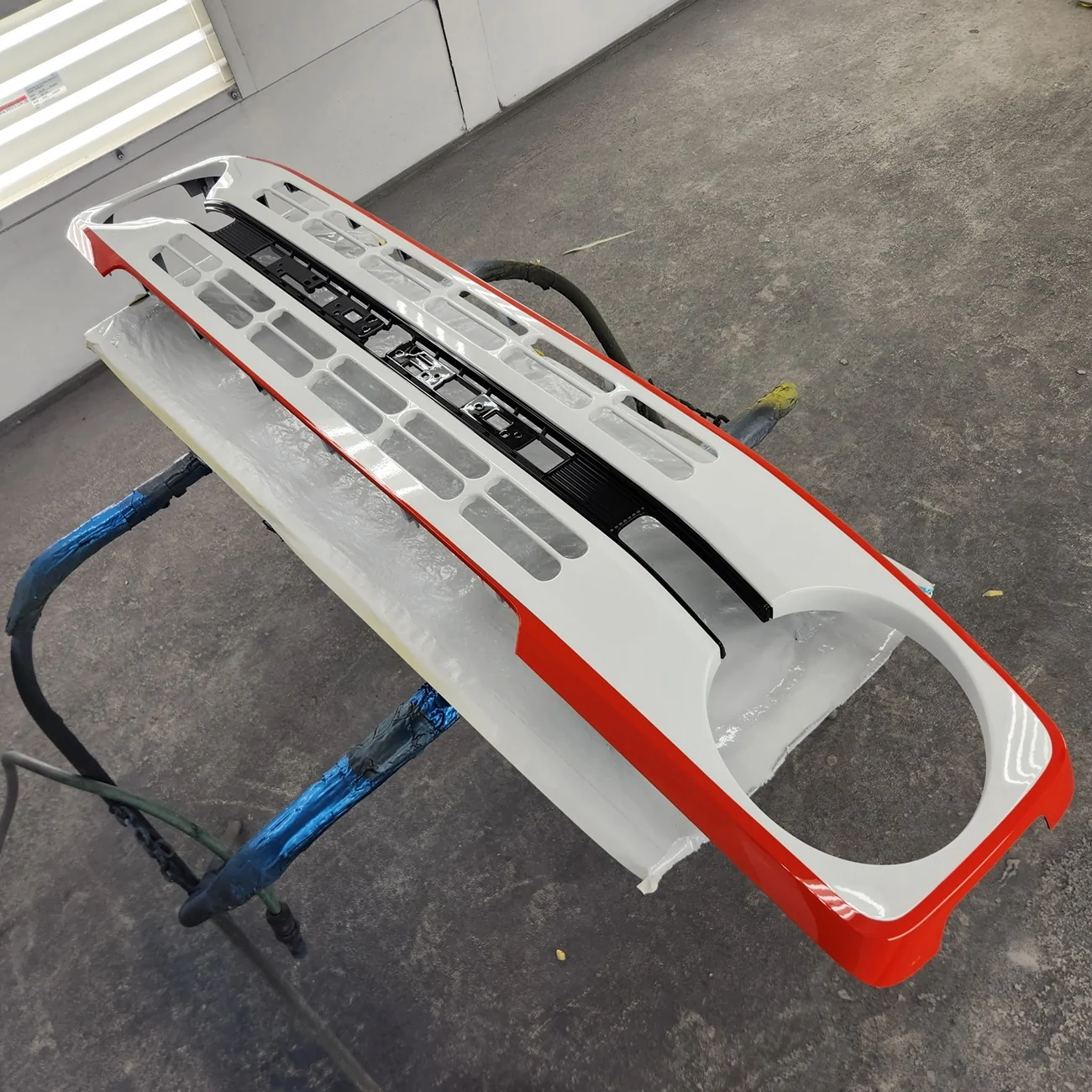 Ford Bronco STROPPE got some paint mods! 5954481867395529928
