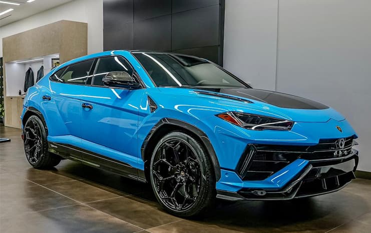 Ford Bronco No V-6 Two Doors?? urus_performante2