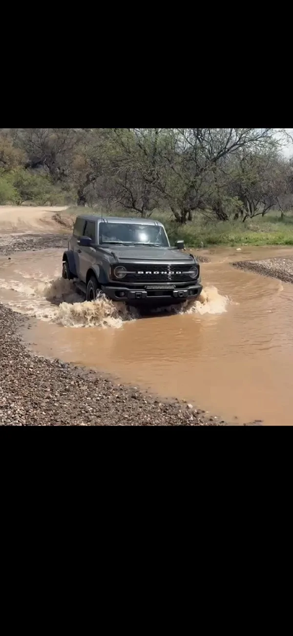 Ford Bronco No V-6 Two Doors?? Patagonia 2
