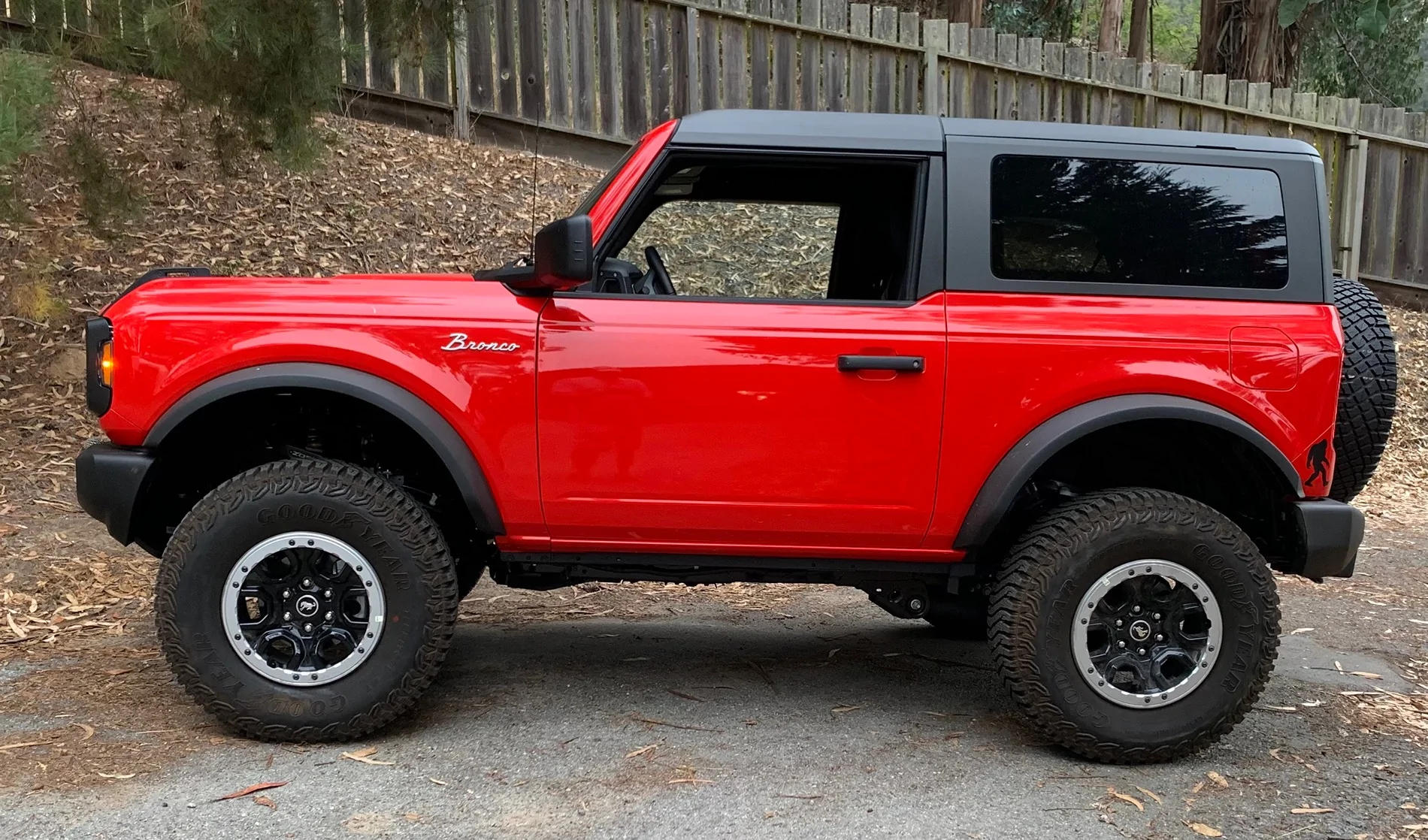 Ford Bronco Max lift, no other mods confusion, sas vs non-sas 71651988590__2E8FE652-B7CE-4F6B-87E6-1A88F4F02551
