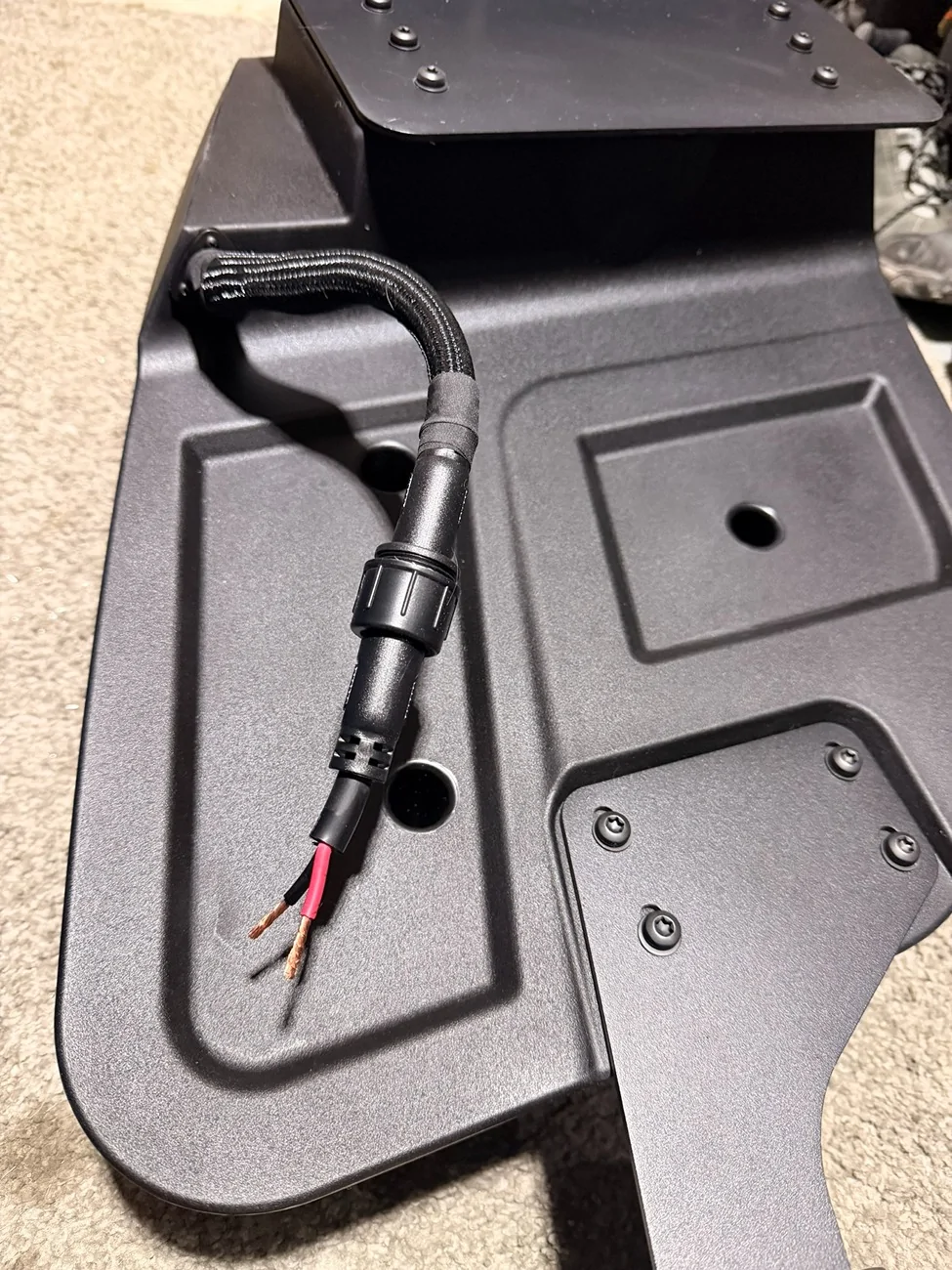 Ford Bronco [SOLD] Las Vegas - SSV Works 10” sub enclosure and plugnplaykits harness B&O (amp not included) IMG_4477