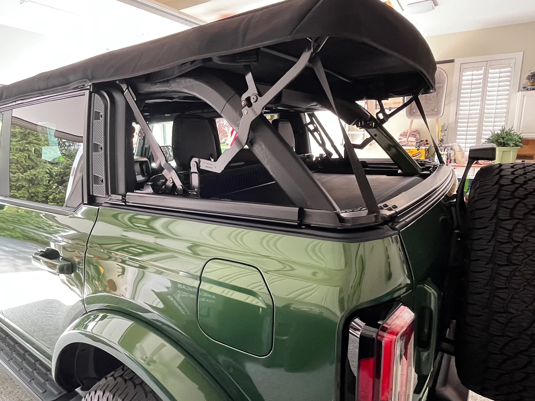 Ford Bronco Cargo tub liner IMG_7485