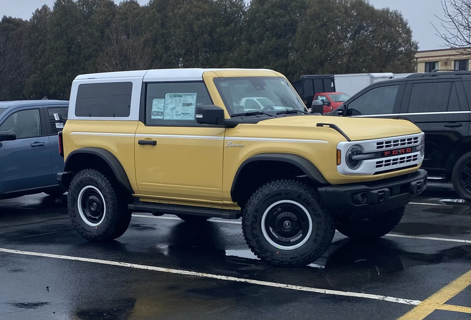 Ford Bronco No V-6 Two Doors?? IMG_0297