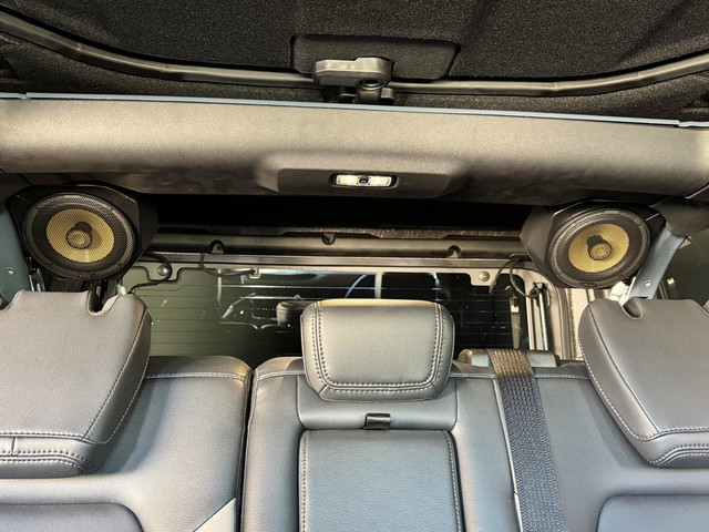 Ford Bronco SUPER HIGH-END SYSTEMS! IMG-4014