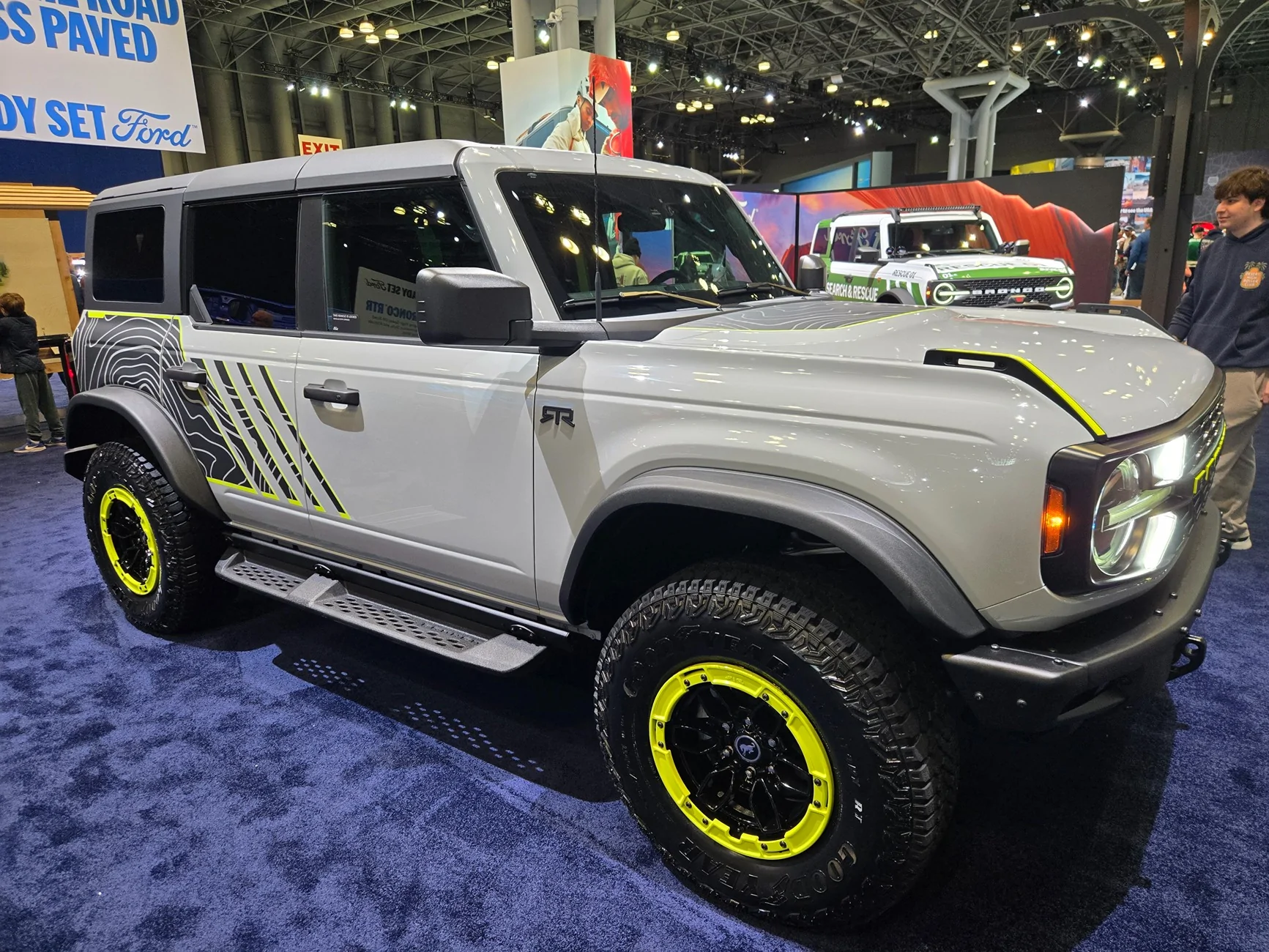 Ford Bronco Broncos at the 2026 NY Auto Show 20260403_113054