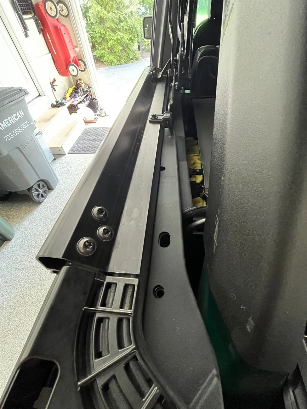 Ford Bronco Cargo tub liner IMG_7492