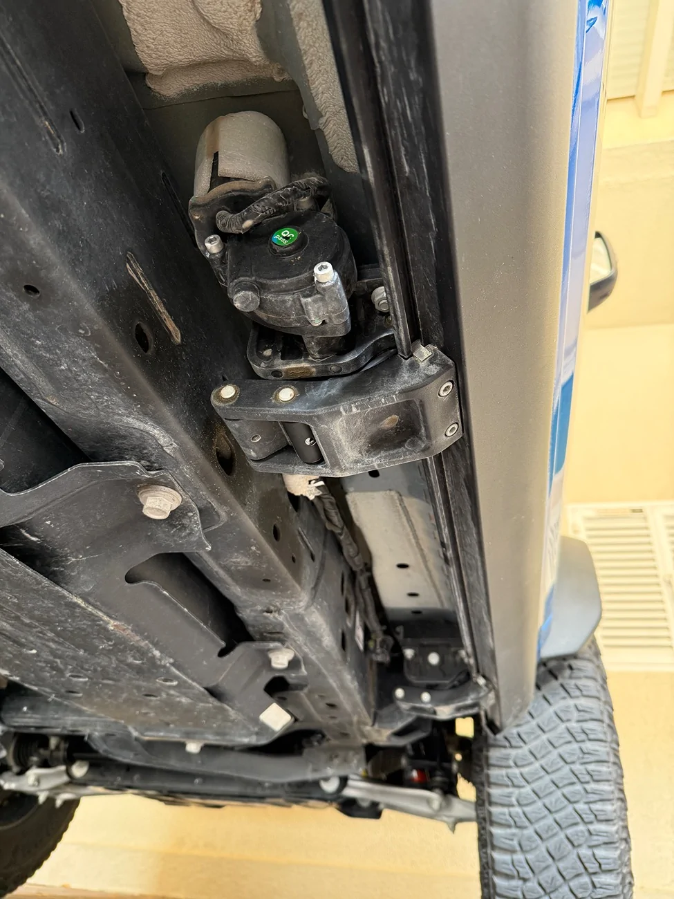 Ford Bronco Deployable running board - cannot disable IMG_3214