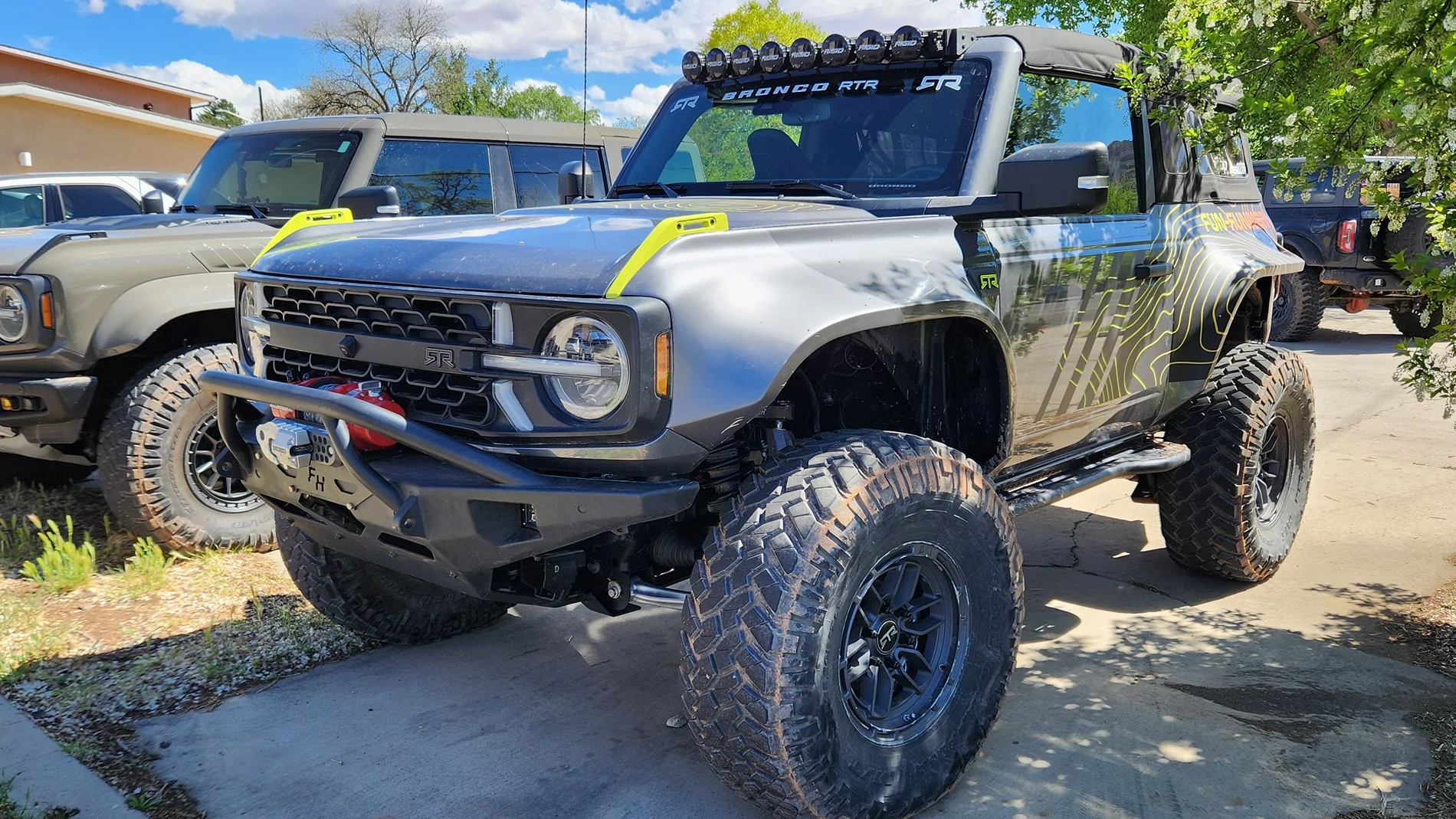 Ford Bronco Broncos Off-Road Round-Up at Moab Trail Ride Jeep Week 3/30 - 4/3 2026 20260402_143857
