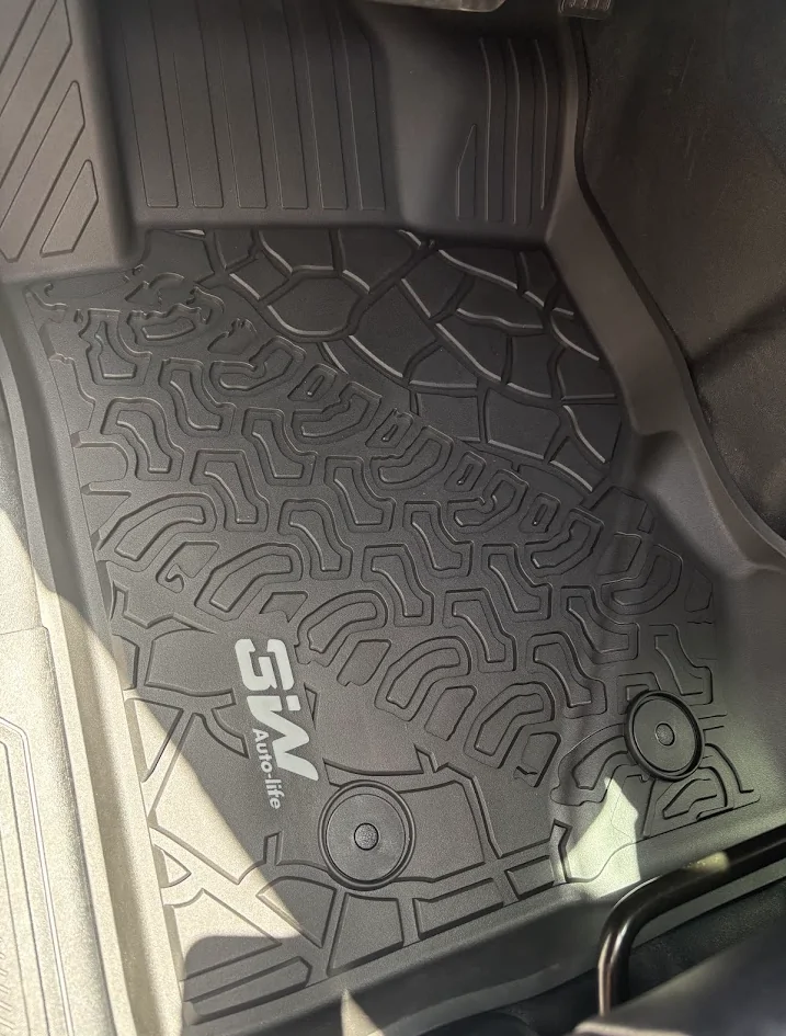 Ford Bronco Any floor mats you like better than WeatherTech? 1775395780186-5m