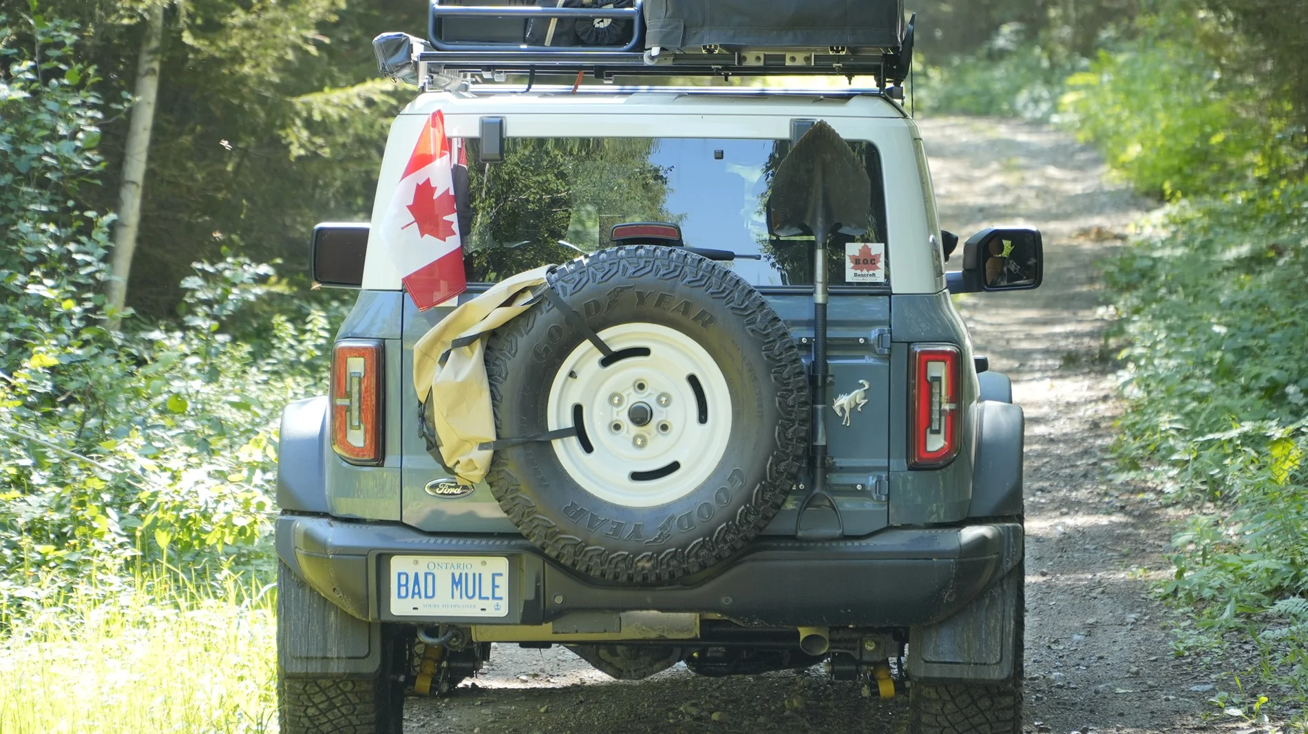 Ford Bronco Where do you keep your shovel - check this out 732
