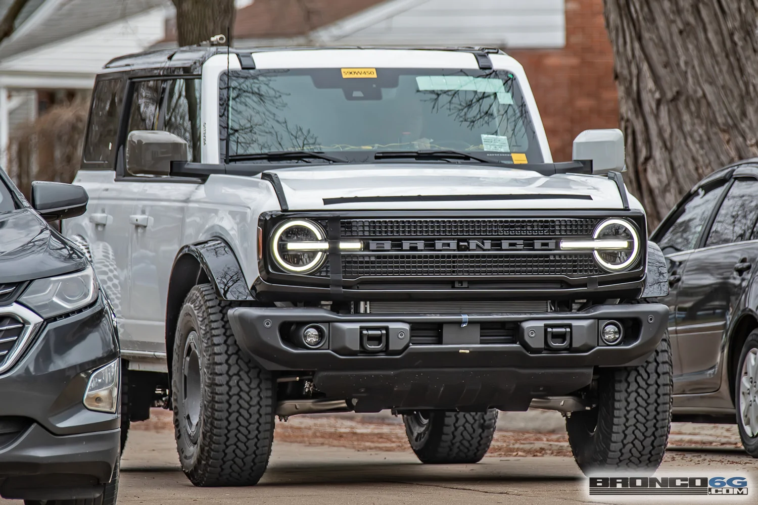 Ford Bronco New Top-Level Bronco Model Trim w/ New Grille & Wheels Spotted new-luxury-bronco-trim-2