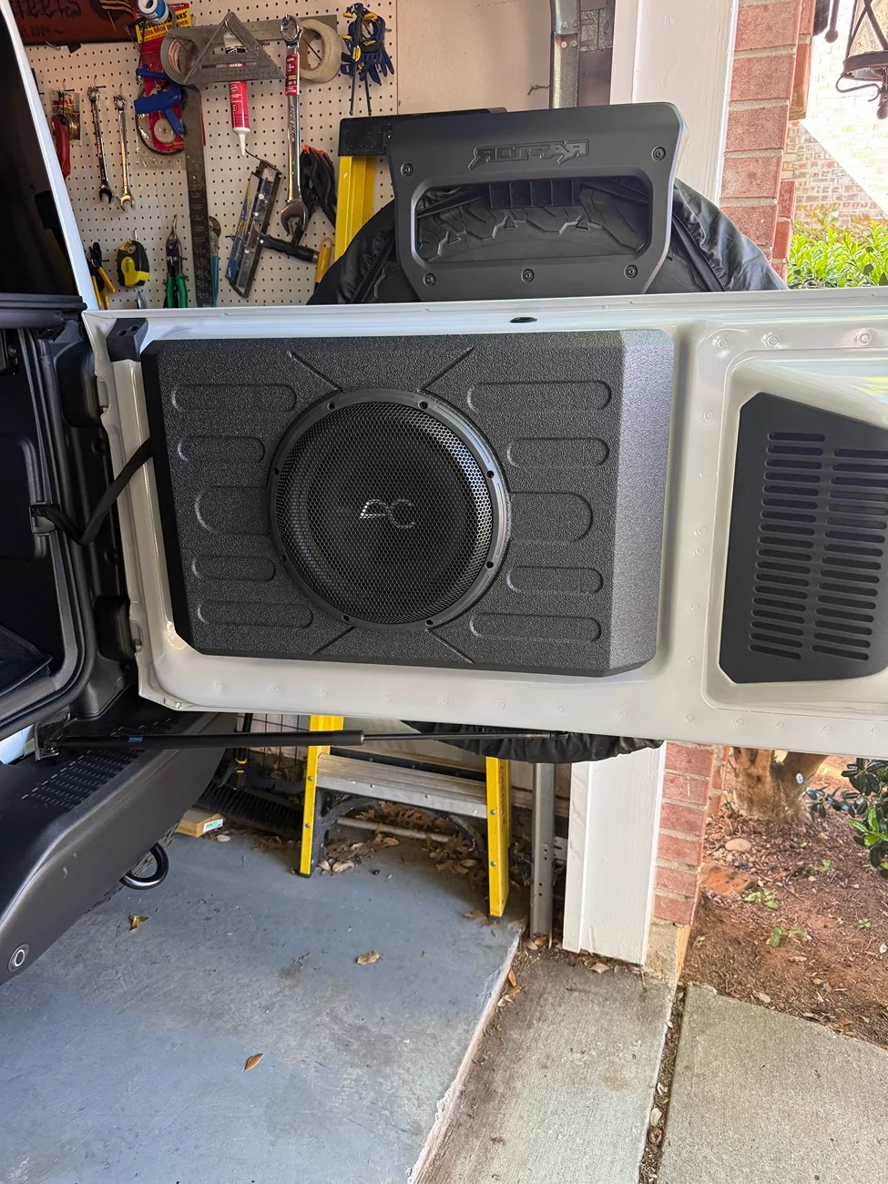 Ford Bronco B&O Stereo System Upgrade on 2025 Bronco Raptor IMG_4274