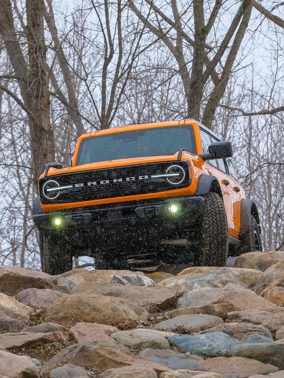 Ford Bronco 2027 Bronco adds Orange Fury color IMG_0737