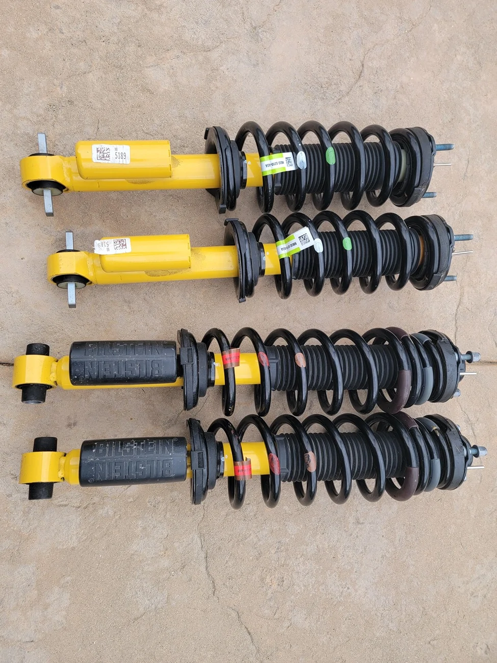 Ford Bronco $400  4 Bilstein coilover shocks, take offs 2025 Heritage 4dr 3k miles 20251223_095800
