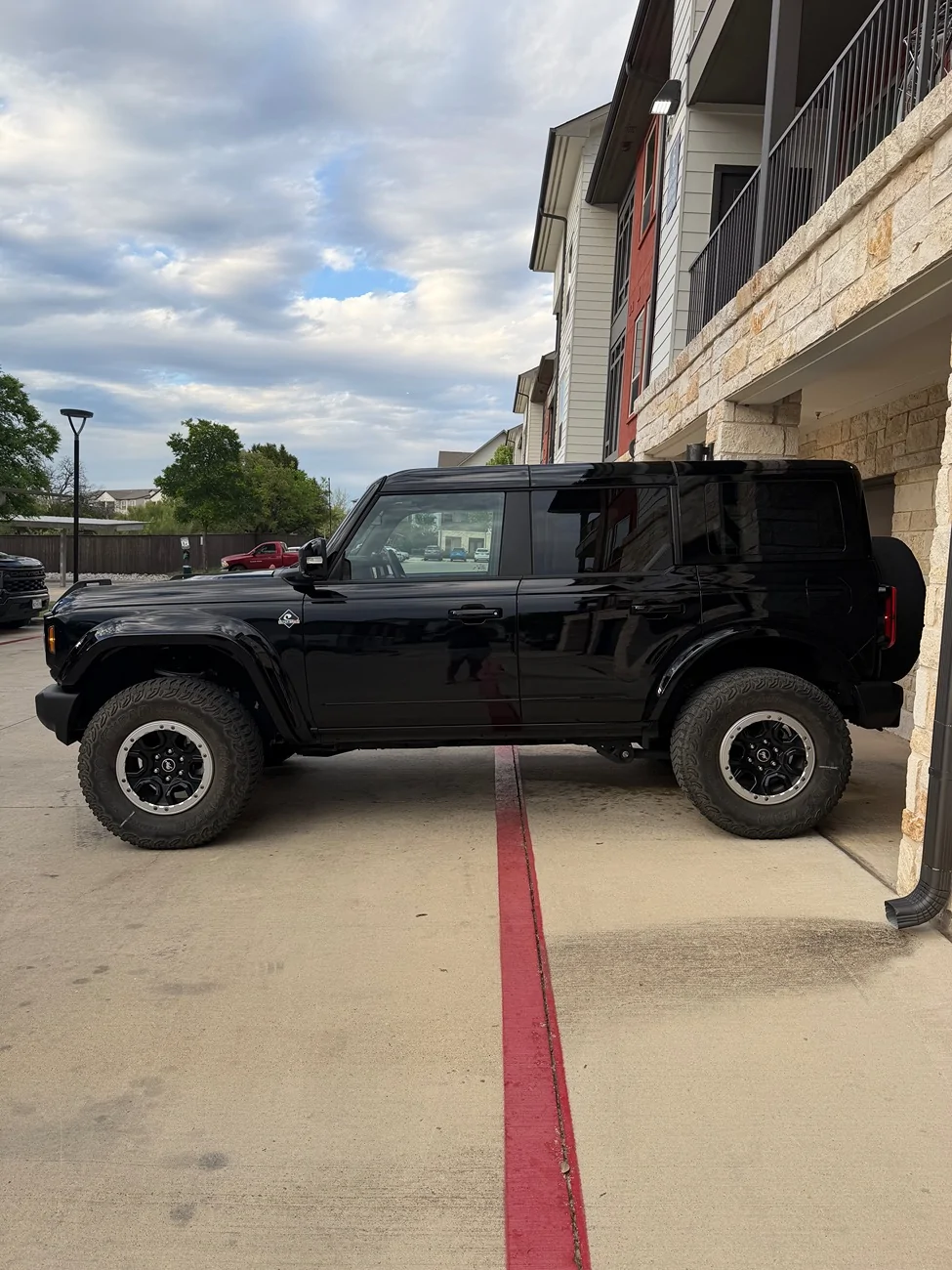 Ford Bronco Rough Country flares IMG_0265