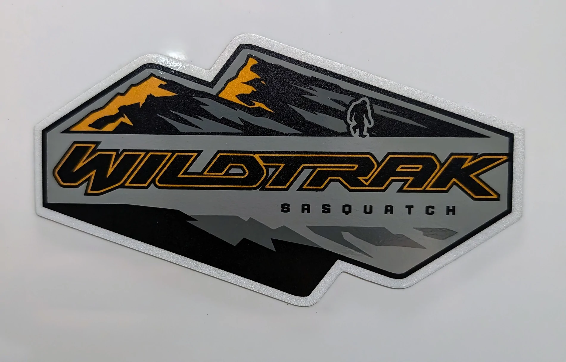 Ford Bronco Fender badge for wildtrak. PXL_20260408_194752326~2