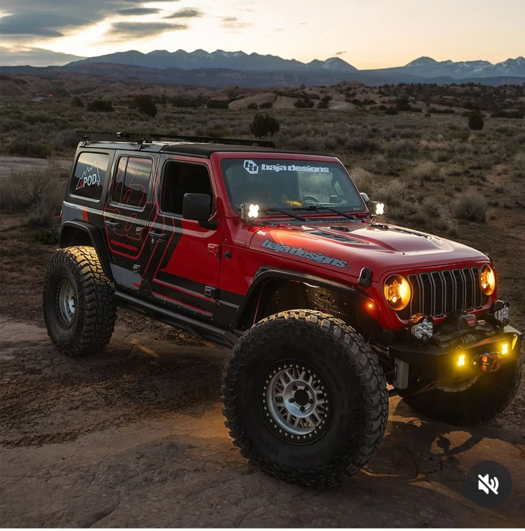 Ford Bronco 2 Broncos vs. 9 Jeeps @ Moab Pickle Trail Ride 3/31/26 Rig 8