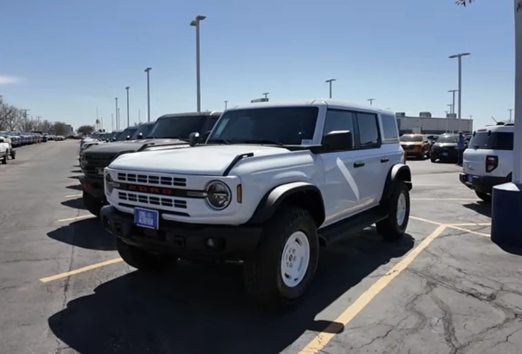 Ford Bronco HERITAGE EDITION Bronco Club 1776036118255-n2